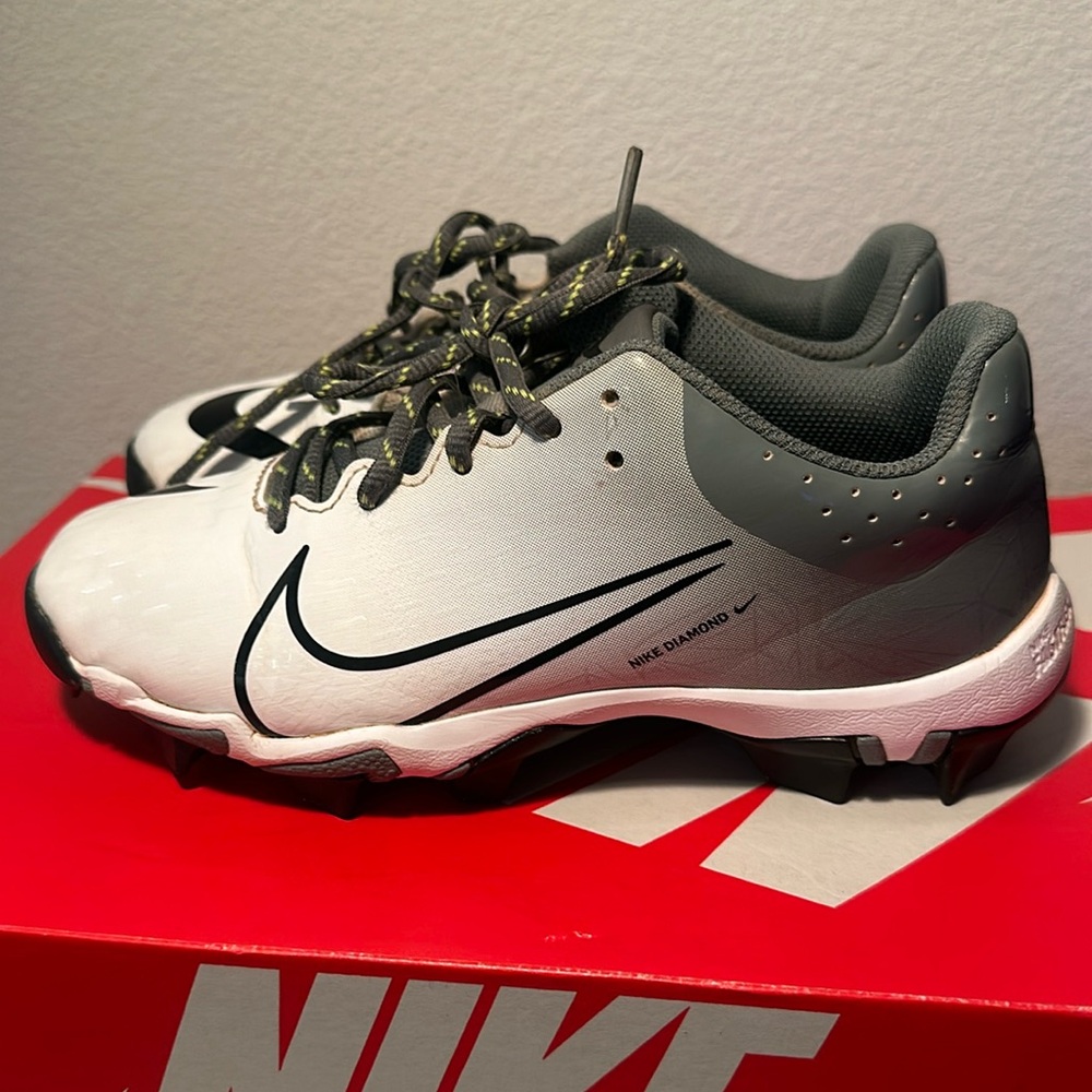 Nike baseball/softball cleats